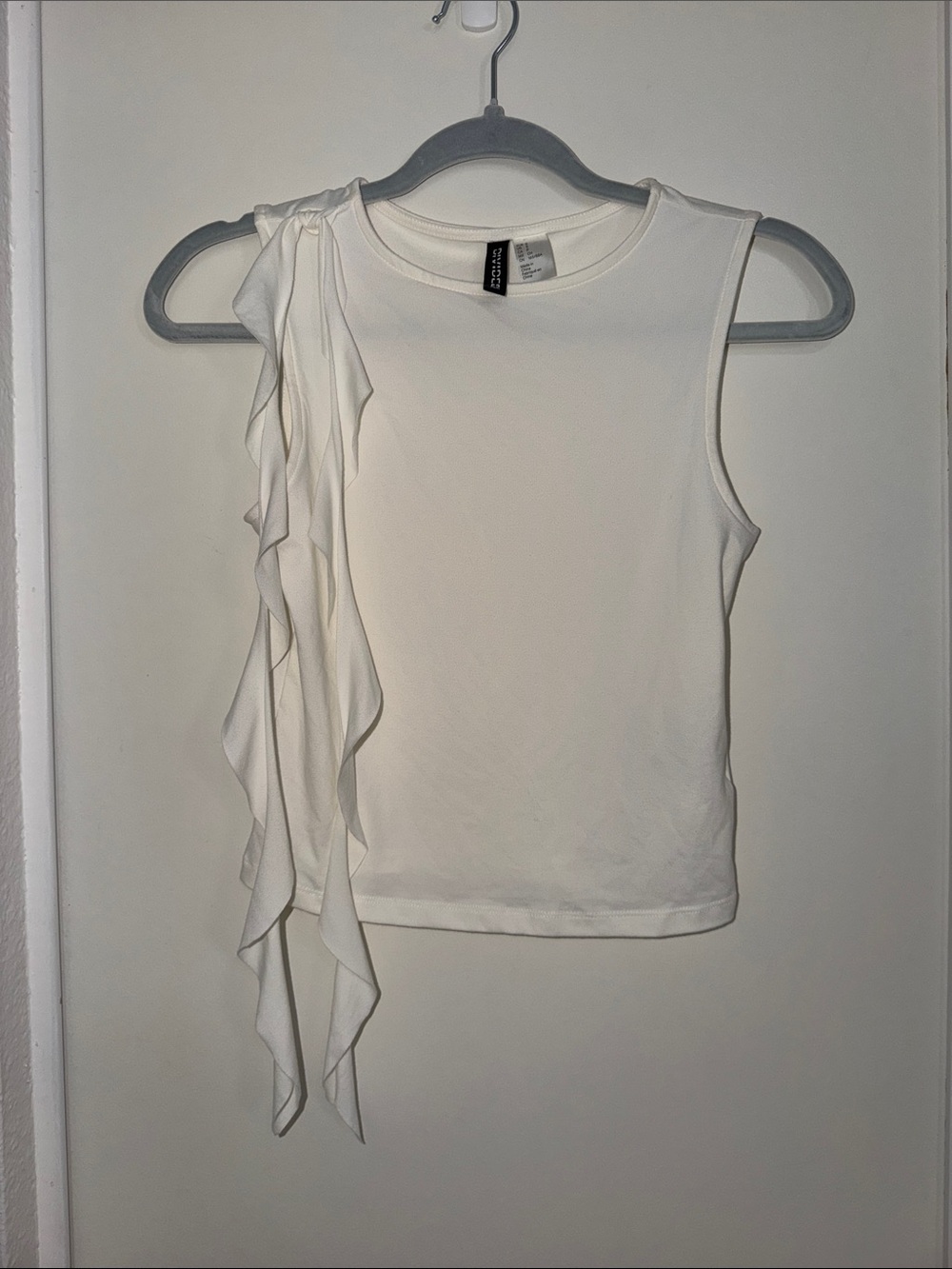 H&M Divided Ivory Ruffle Hanging Tank Top | S